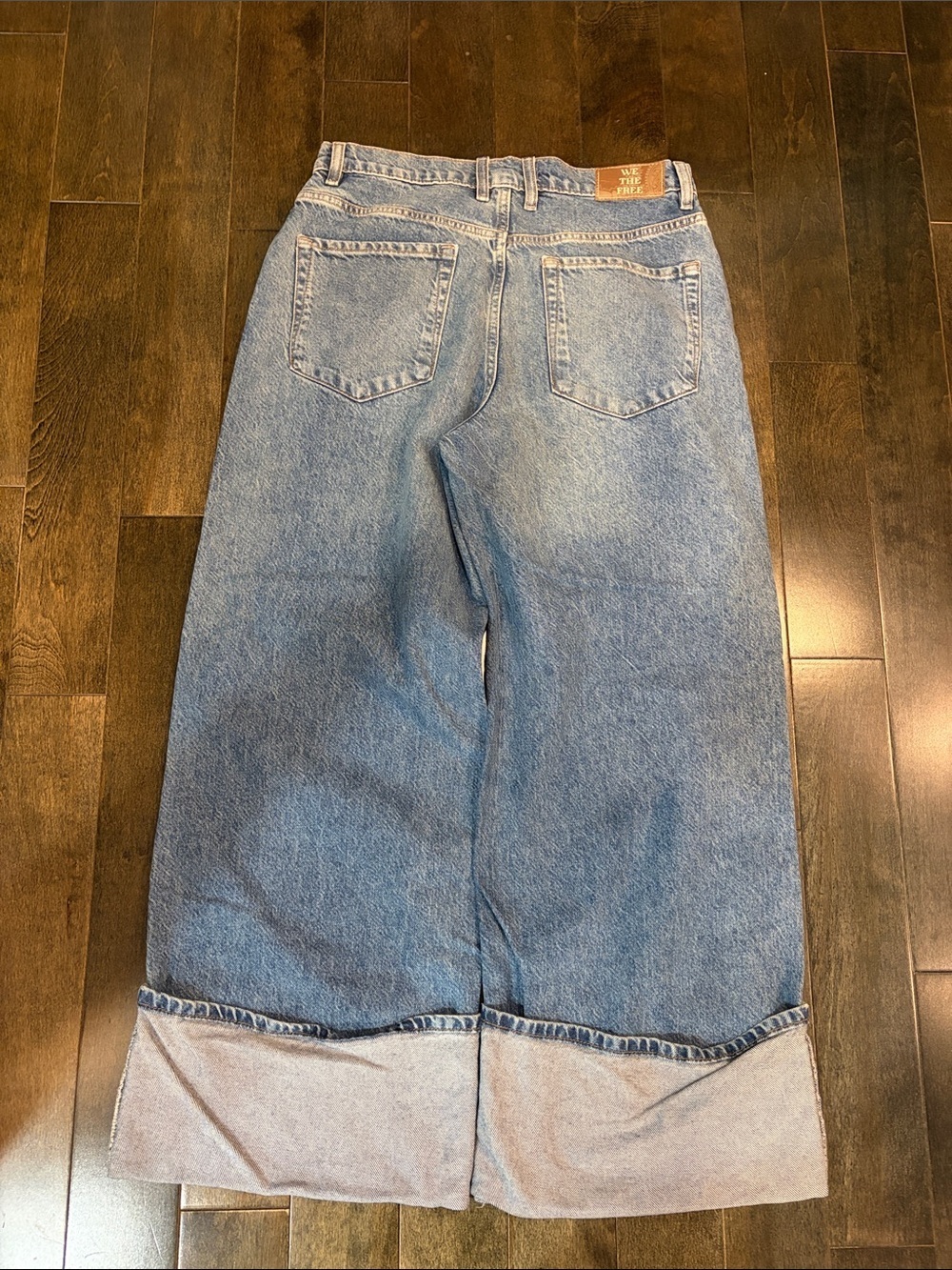 Free People Final Countdown Cuffed Low-Rise Jeans - Picture 10 of 11